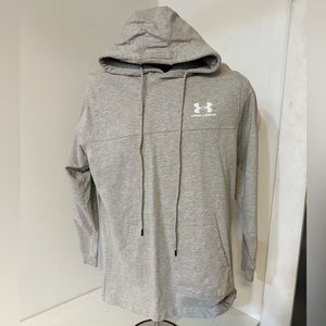 Men’s Under Armour tshirt hoodie